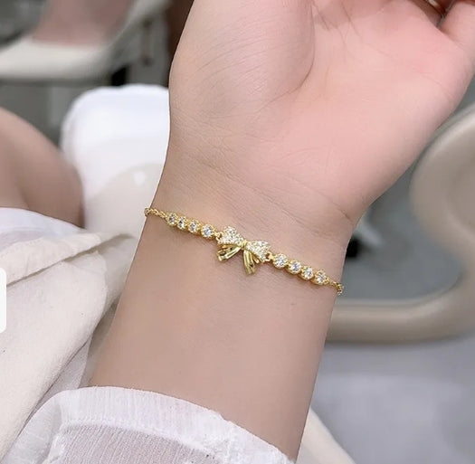 " BowLuxe" 925 Sterling silver elegant bow trendy bracelet gold plated