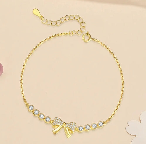 " BowLuxe" 925 Sterling silver elegant bow trendy bracelet gold plated